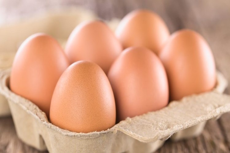 Attenzione a come tiri fuori le uova dal cartone