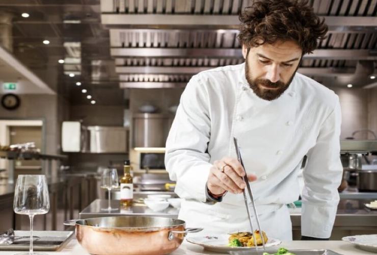 Tommaso Paradiso ha aperto un ristorante