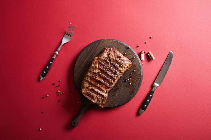 Consumo di carne rossa causa di tumore - Laterradelgusto.it