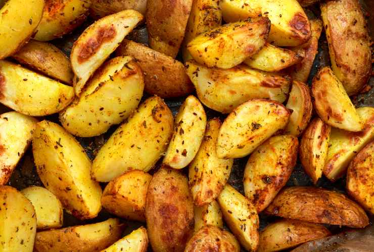 La ricetta perfetta per le patate al forno