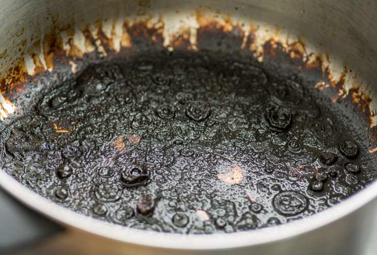 Come ovviare al problema delle pentole bruciate