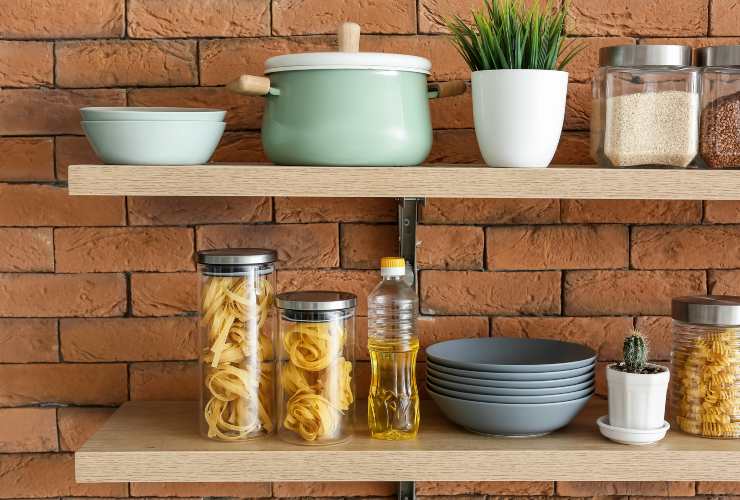 Ottenere mensole della cucina ben pulite