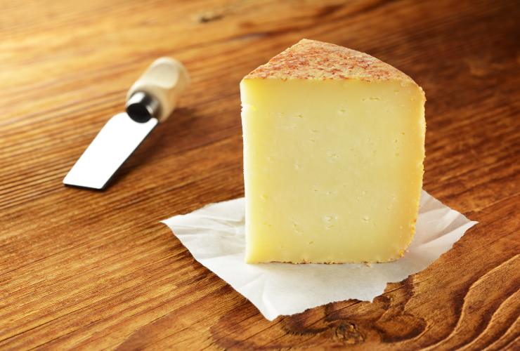 Richiamo alimentare per un noto formaggio