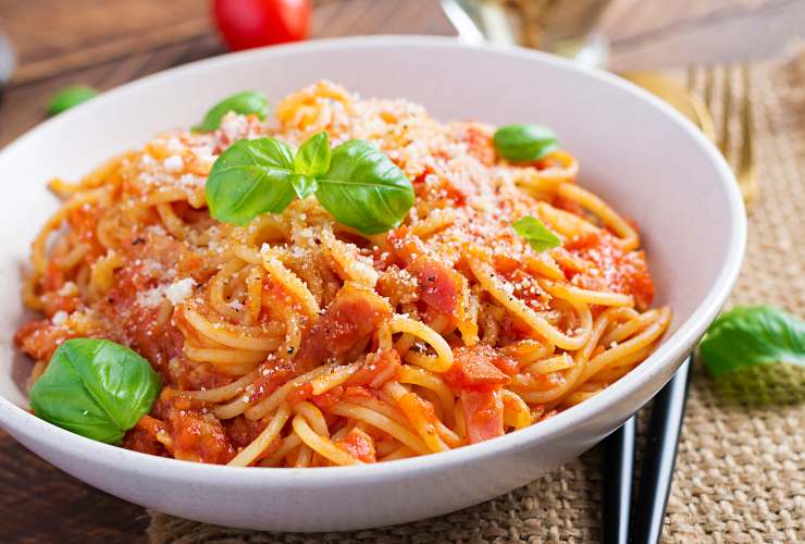 Amatriciana, se l'hai cucinata sempre così non consoci dei segreti