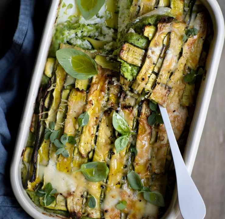 Teglia di lasagne di zucchine