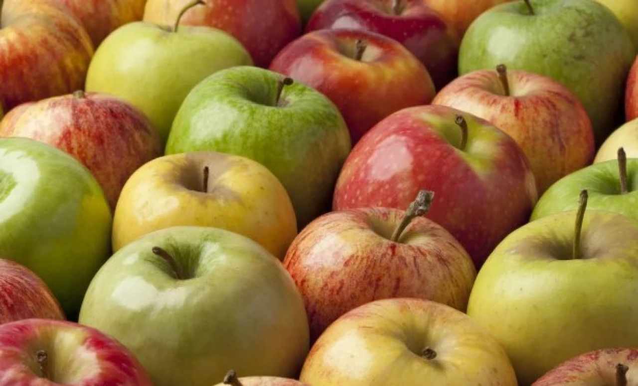 Manzanas, un ama de casa revela el truco inteligente para evitar que maduren demasiado rápido |  En otoño te será muy útil.