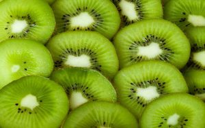 Un trucco fantastico per far maturare pria i kiwi