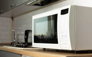 Attenzione ai consumi del forno a microonde