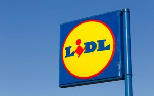 Perché costa così poco il panettone della Lidl?