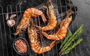 La ricetta degli scampi al forno