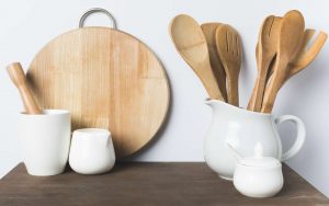 Attenzione alla scelta dei mestoli da cucina, possono diventare covo di batteri