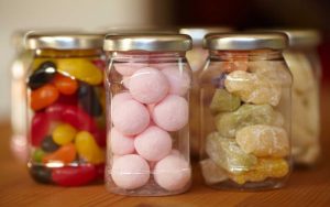 Richiamate caramelle per contaminazione
