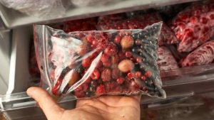 Frutti di bosco congelati ritirati dal mercato